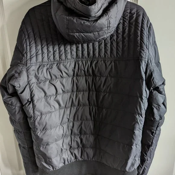 Canada Goose Cabri Hooded Down Jacket - Men's XL